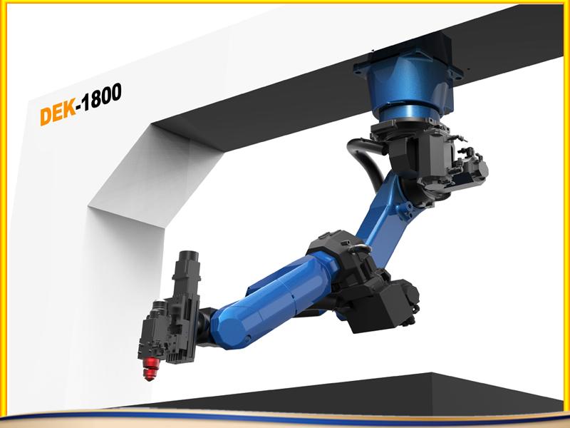 robot fiber metal laser cutting machine.jpg