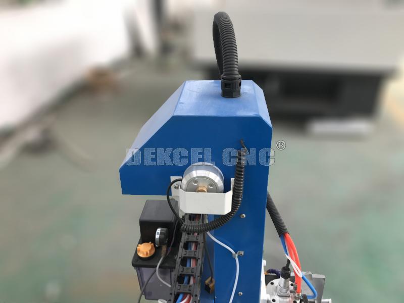 Mini 5 axis aluminium metal mold milling engraving router machine from